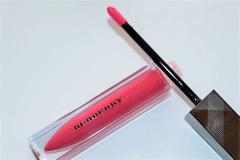 burberry kisses gloss moisturizing gloss city pink|Burberry Kisses Gloss Review & Swatches .